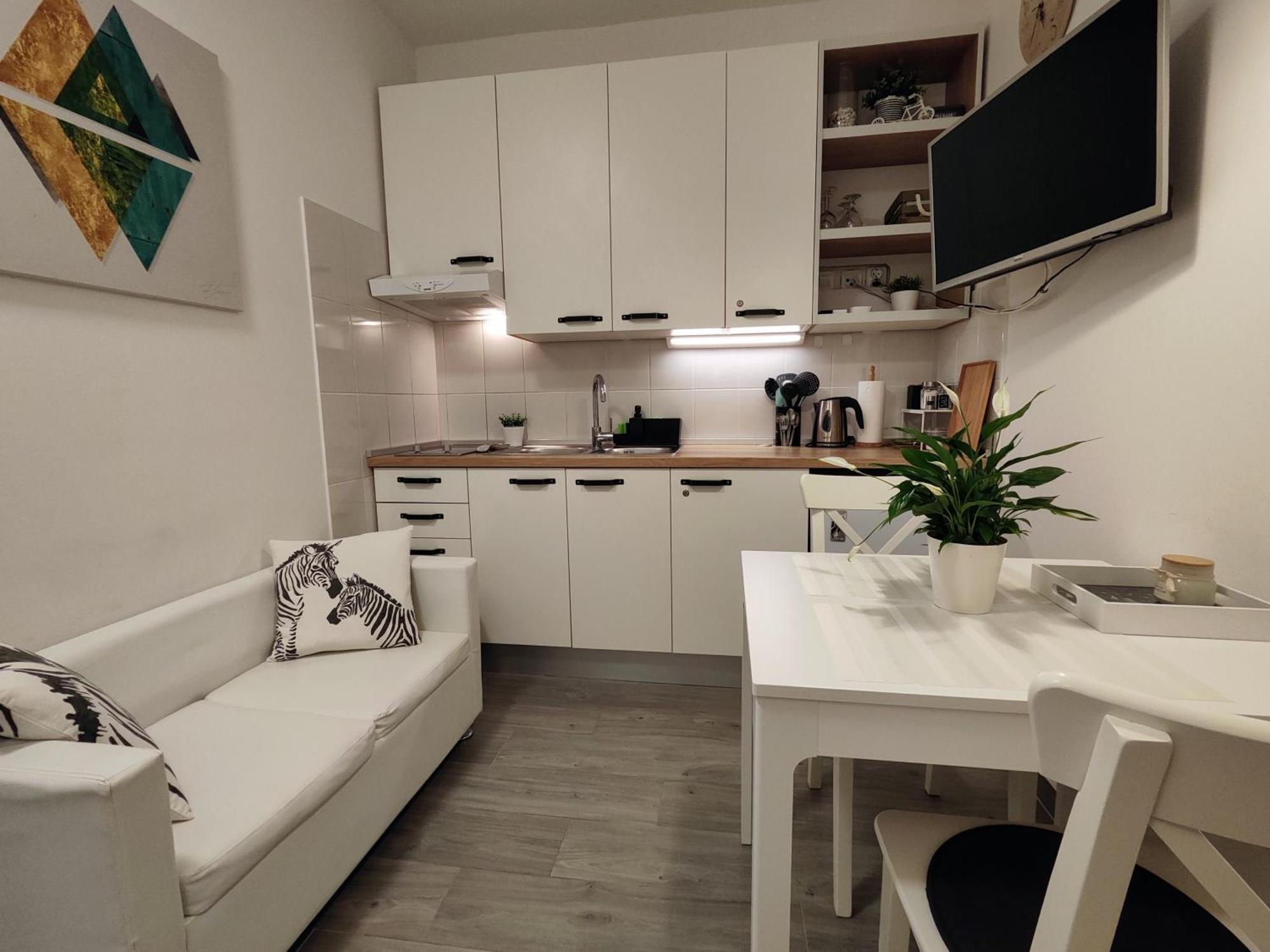 Sea & Sun Apartments Тучепи Номер фото